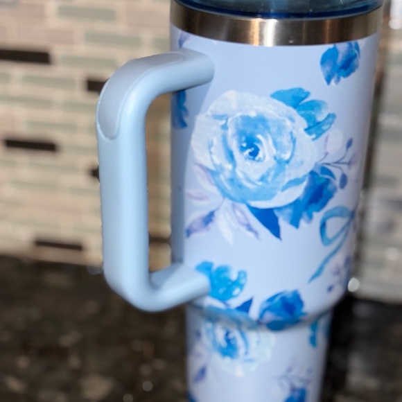 Lil Peach Layne 40oz Stainless Steel Tumbler Floral Blue with Straw and Bow - Picture 3 of 8